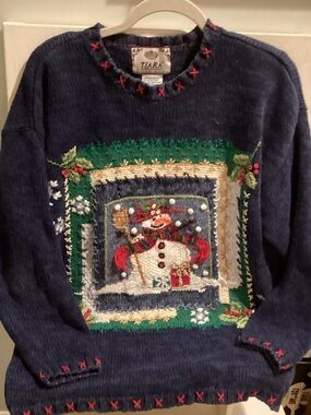 Tiara International Vintage Christmas Sweater